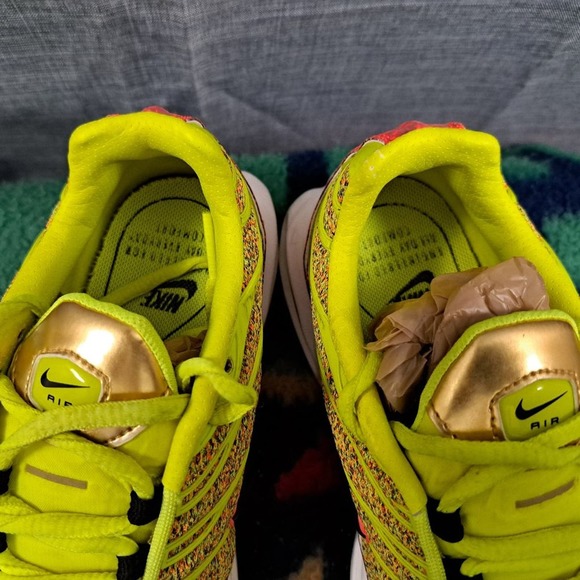Nike Air Max Plus Volt Hot Punch SE Premium 862201-700 Women's Size 6.5 - Picture 9 of 14